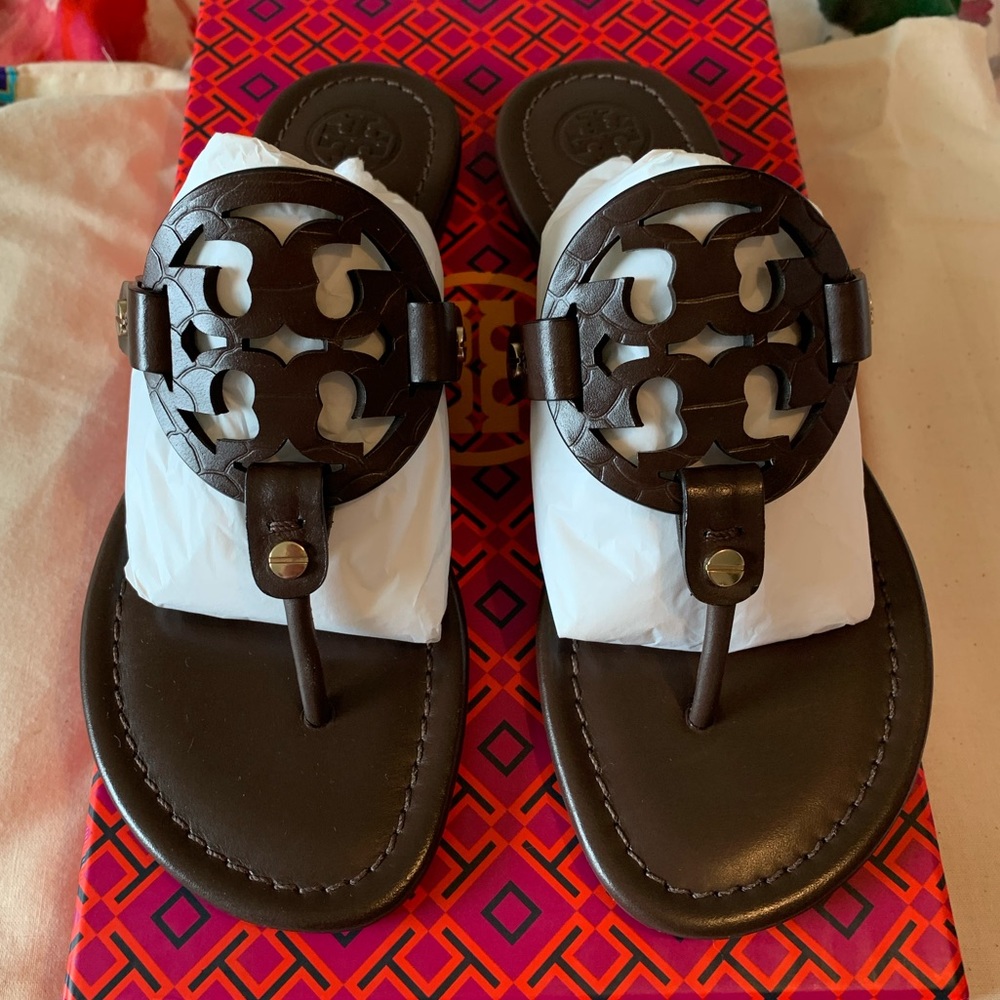 SOLD‼️‼️‼️‼️ Burch Miller Sandals size 5.5